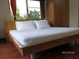 Sandy Serviced Apartment