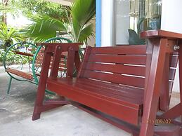 Sandy Serviced Apartment