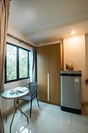 Jira Boutique Residence