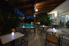 Sotirakis Hotel Studios