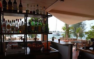 Campement Lodge Océan & Savane