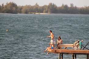 Campement Lodge Océan & Savane