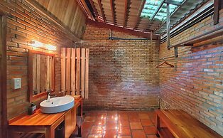 Ancarine Beach Resort