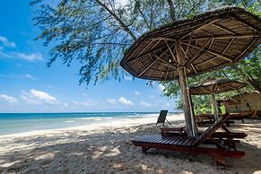 Coco Palm Beach Resort & Spa