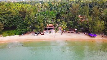 Coco Palm Beach Resort & Spa