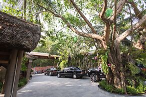 Coco Palm Beach Resort & Spa