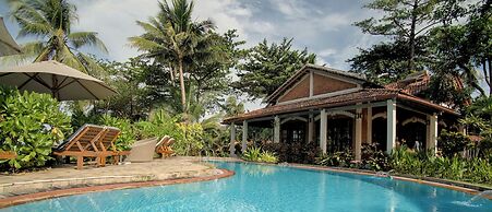 Cassia Cottage Resort and Spa