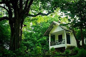 Moon Paradise Resort