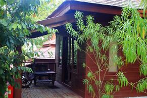 Moon Paradise Resort