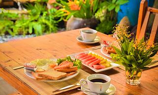 The Orange City Resort