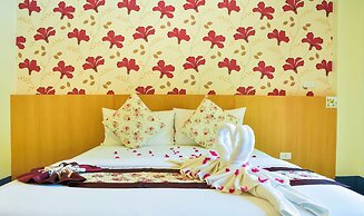 The Orange City Resort