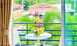 The Orange City Resort