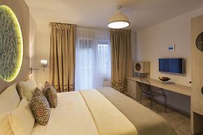 Boban Luxury Suites