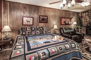 Shadow Mountain Lodge and Cabins