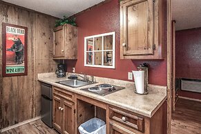 Shadow Mountain Lodge and Cabins