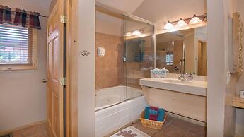 Shadow Mountain Lodge and Cabins