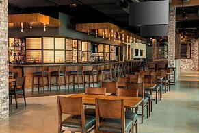 Sheraton Mesa Hotel at Wrigleyville West