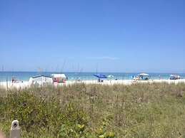 Coconuts Beach Resort