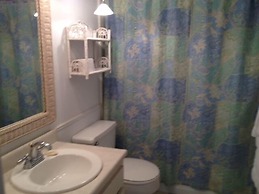 Coconuts Beach Resort