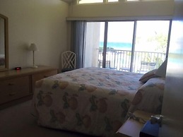 Coconuts Beach Resort