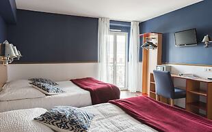 Brit Hotel De Paris