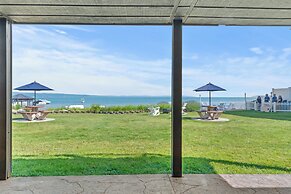 The Beach Haus Resort