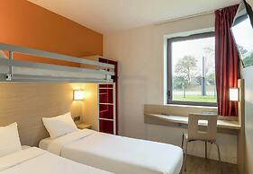 B&B HOTEL Laval Ouest