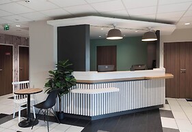 B&B HOTEL Laval Ouest