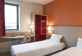 B&B HOTEL Laval Ouest