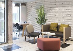 B&B HOTEL Laval Ouest