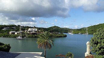 Admiral's Inn and Gunpowder Suites