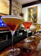 Admiral's Inn and Gunpowder Suites