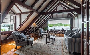 Admiral's Inn and Gunpowder Suites