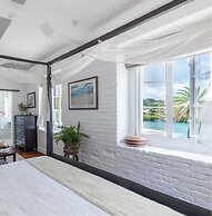 Admiral's Inn and Gunpowder Suites