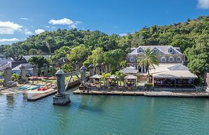 Admiral's Inn and Gunpowder Suites