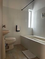 Hostal Lleras Calle 8 - Hostel