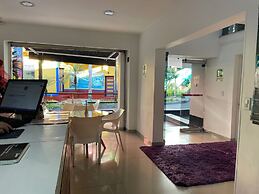 Hostal Lleras Calle 8 - Hostel