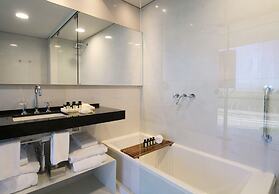 Casa de Uco Vineyards & Wine Hotel