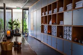 Casa de Uco Vineyards & Wine Hotel