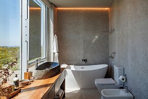 Casa de Uco Vineyards & Wine Hotel