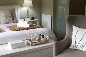 Blackwaters River Lodge