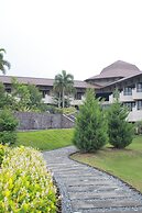 The Singhasari Resort