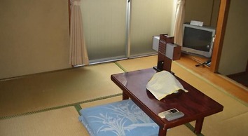 Kasuga Ryokan