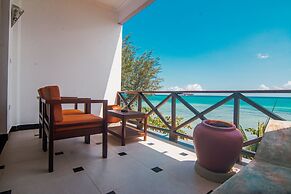 Mnarani Beach Cottages