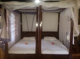 Mnarani Beach Cottages