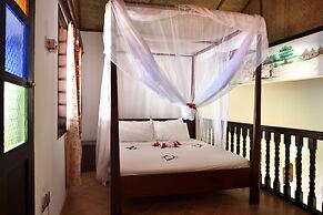 Mnarani Beach Cottages