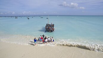 Mnarani Beach Cottages