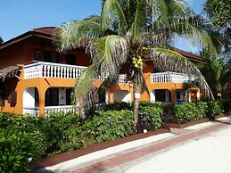 Mnarani Beach Cottages