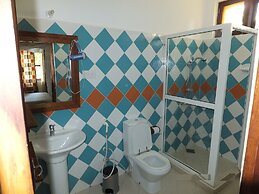 Mnarani Beach Cottages