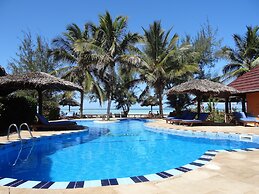 Mnarani Beach Cottages